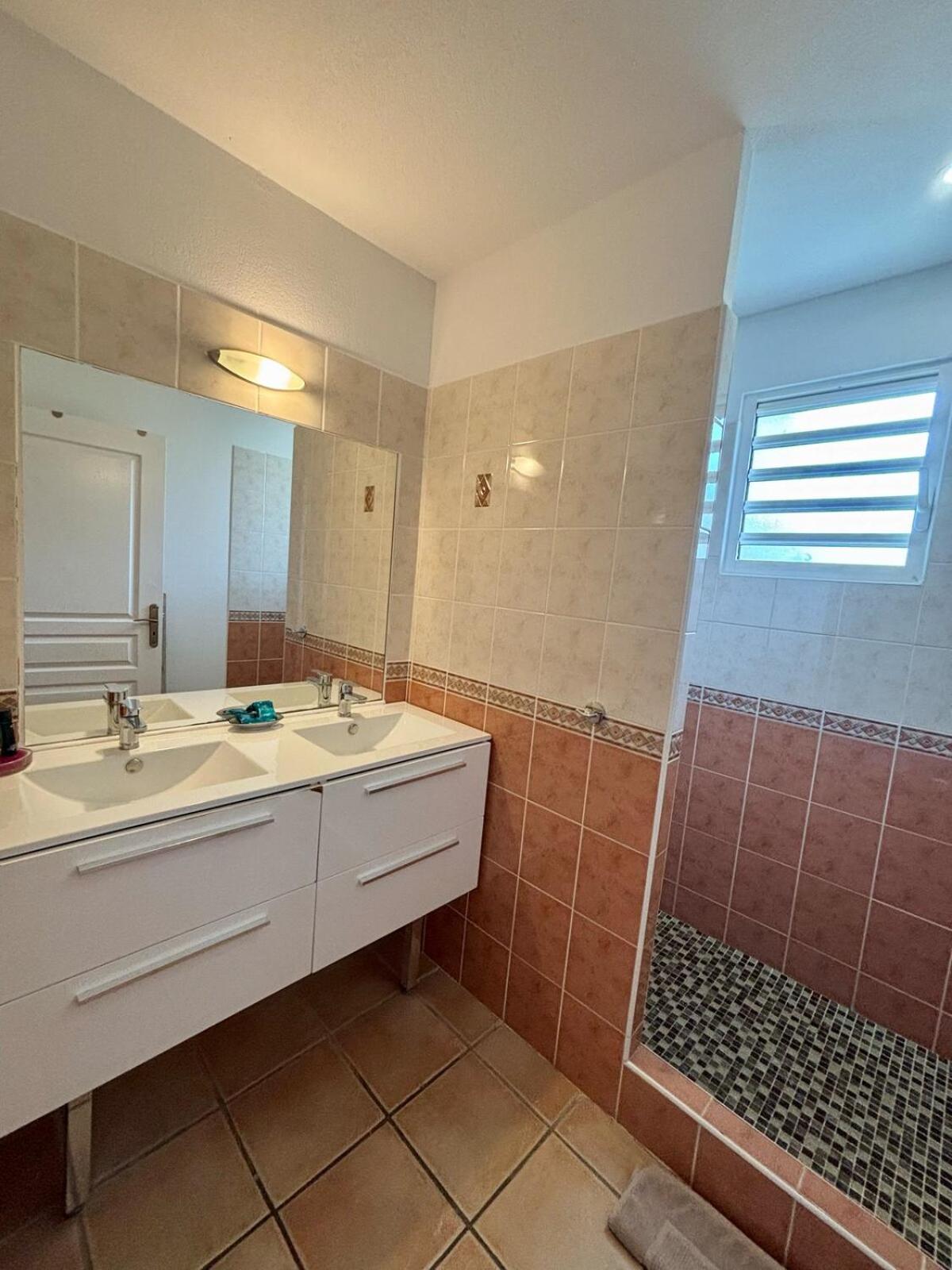 Villa Magellan, Walkable Orient Bay Beach, Private Pool 外观 照片